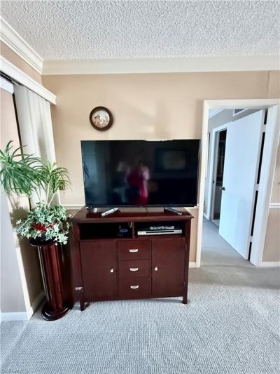 1 High Point Cir W, Unit 303, Naples, FL 34103 Photo