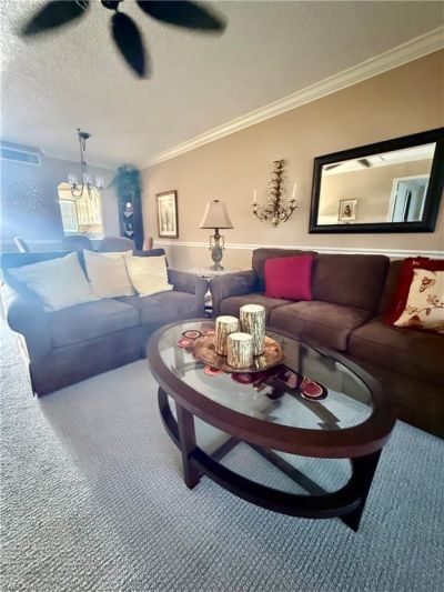 1 High Point Cir W, Unit 303, Naples, FL 34103 Photo