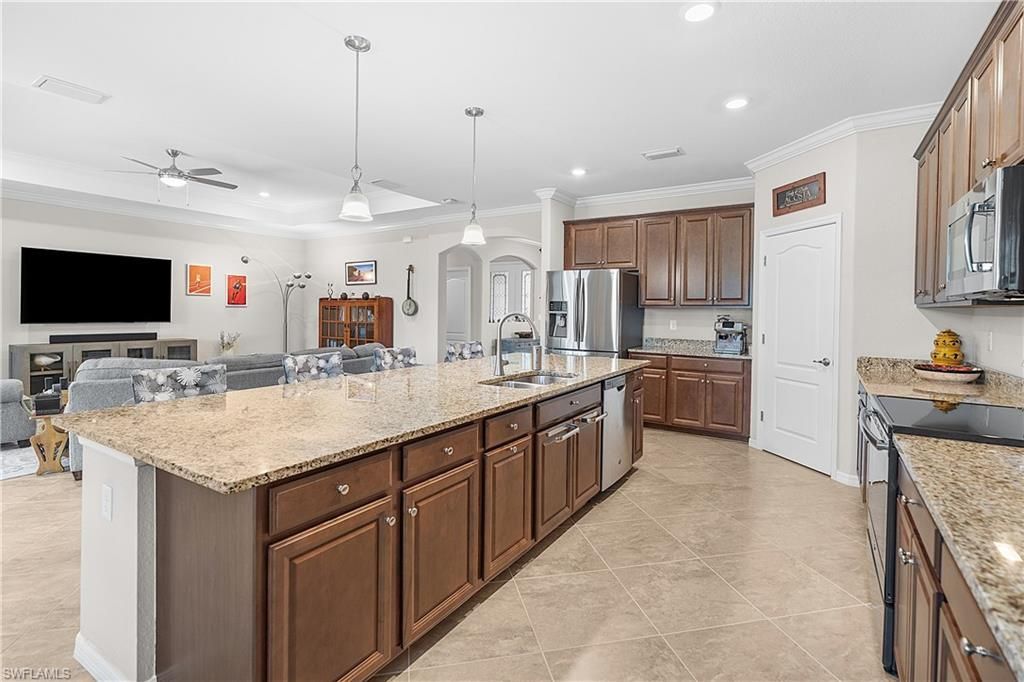 19804 Beverly Park Rd, Estero, FL 33928 Photo