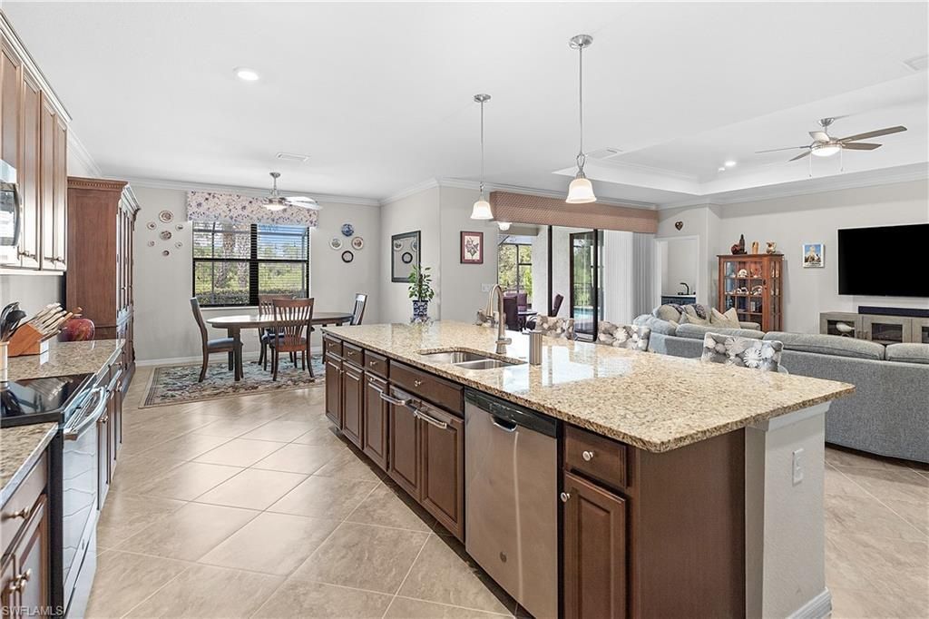 19804 Beverly Park Rd, Estero, FL 33928 Photo