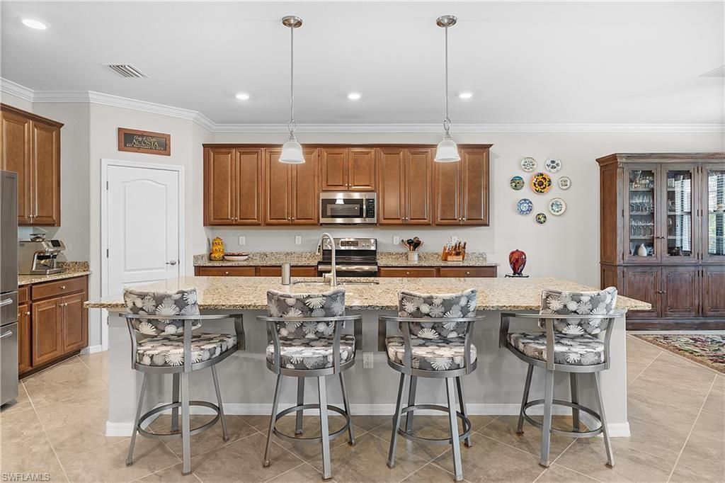 19804 Beverly Park Rd, Estero, FL 33928 Photo