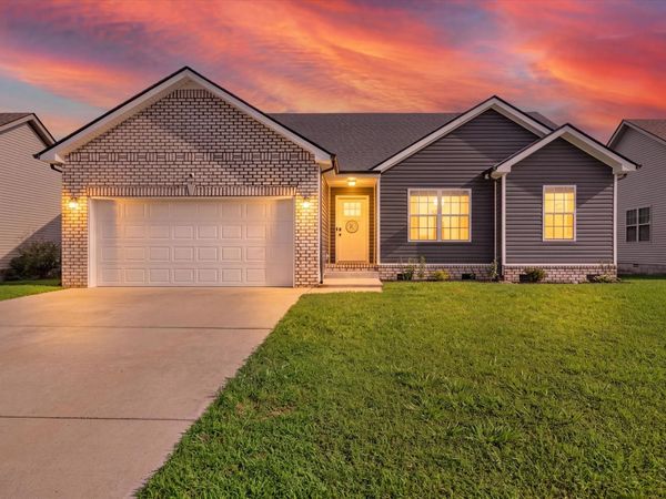 159 Ambridge St, Oak Grove, KY 42262