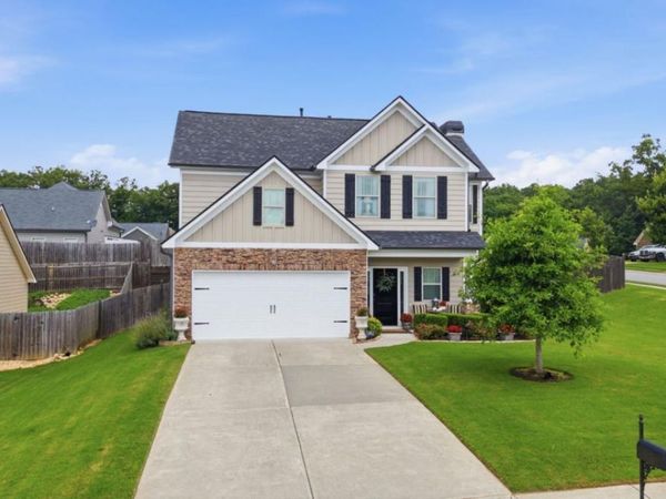 129 Kestrel Court E, Dawsonville, GA 30534