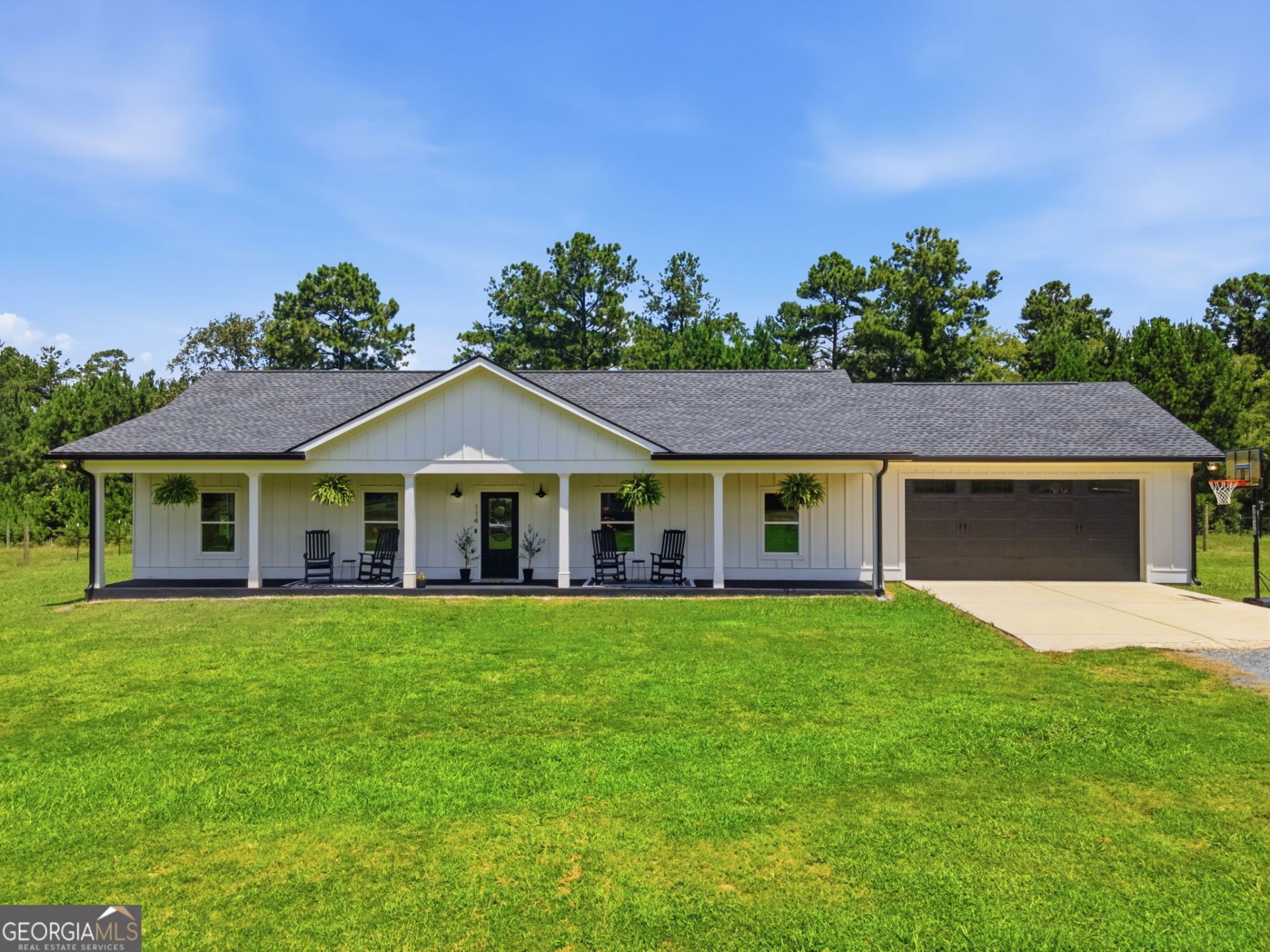 114 Holbrook Drive Sw, Rome, GA 30165 Main Photo