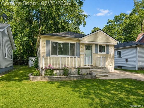 18619 Centralia, Redford Twp, MI 48240
