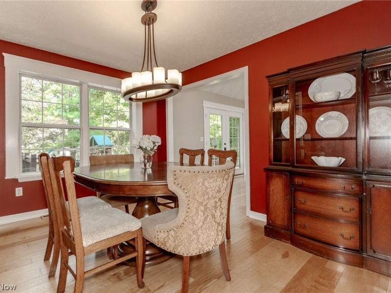 102 Middle Post Point , Chardon, OH 44024 Photo 13