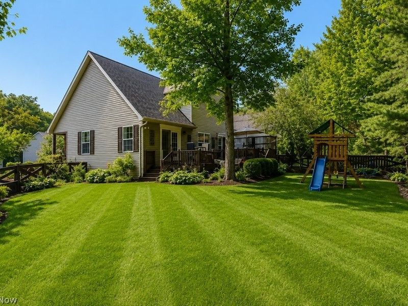 102 Middle Post Point , Chardon, OH 44024 Photo 46