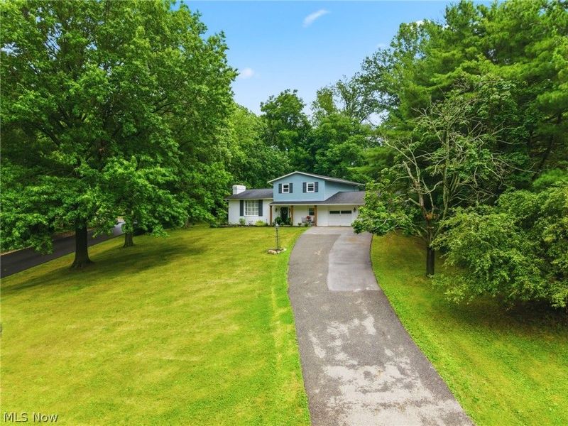 1884 Spring Valley Avenue NW, Canton, OH 44708 Photo 1