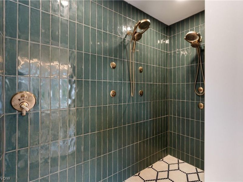 5252 Peninsula Drive NW, Canton, OH 44718 Photo 27