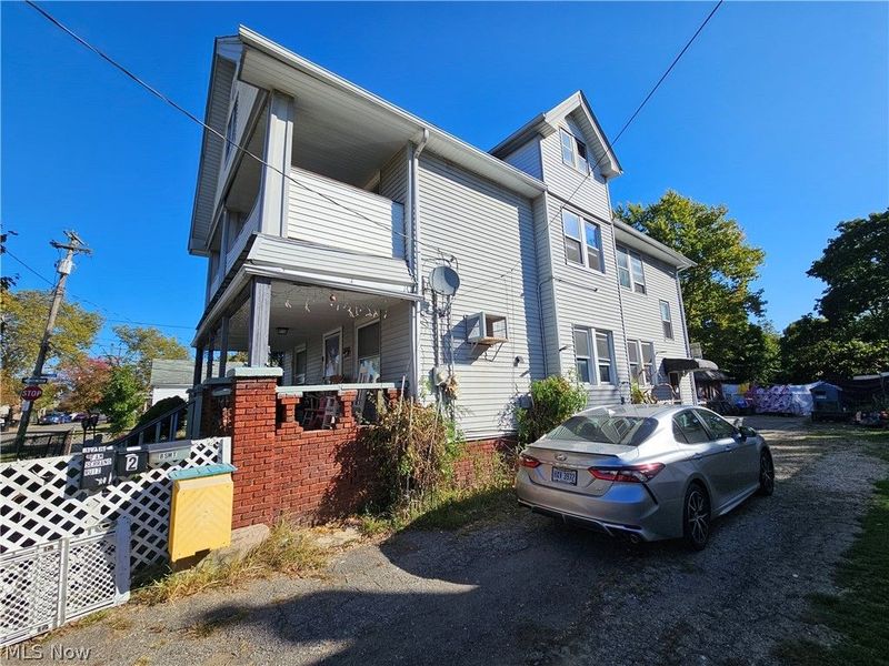 3283 W 48th Street, Cleveland, OH 44102 Photo 4