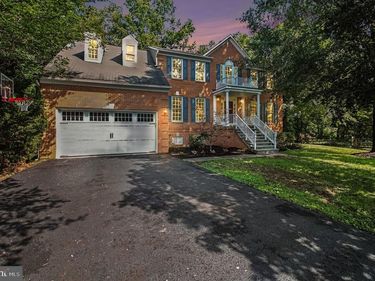 6356 LEE FOREST PATH, CENTREVILLE, VA 20120