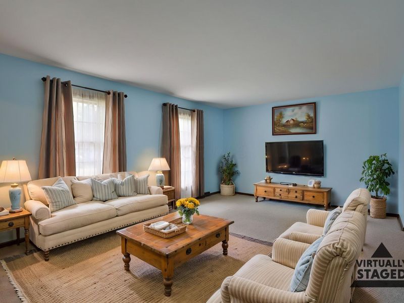 1533 Francisco Road, Columbus, OH 43220 Photo 7