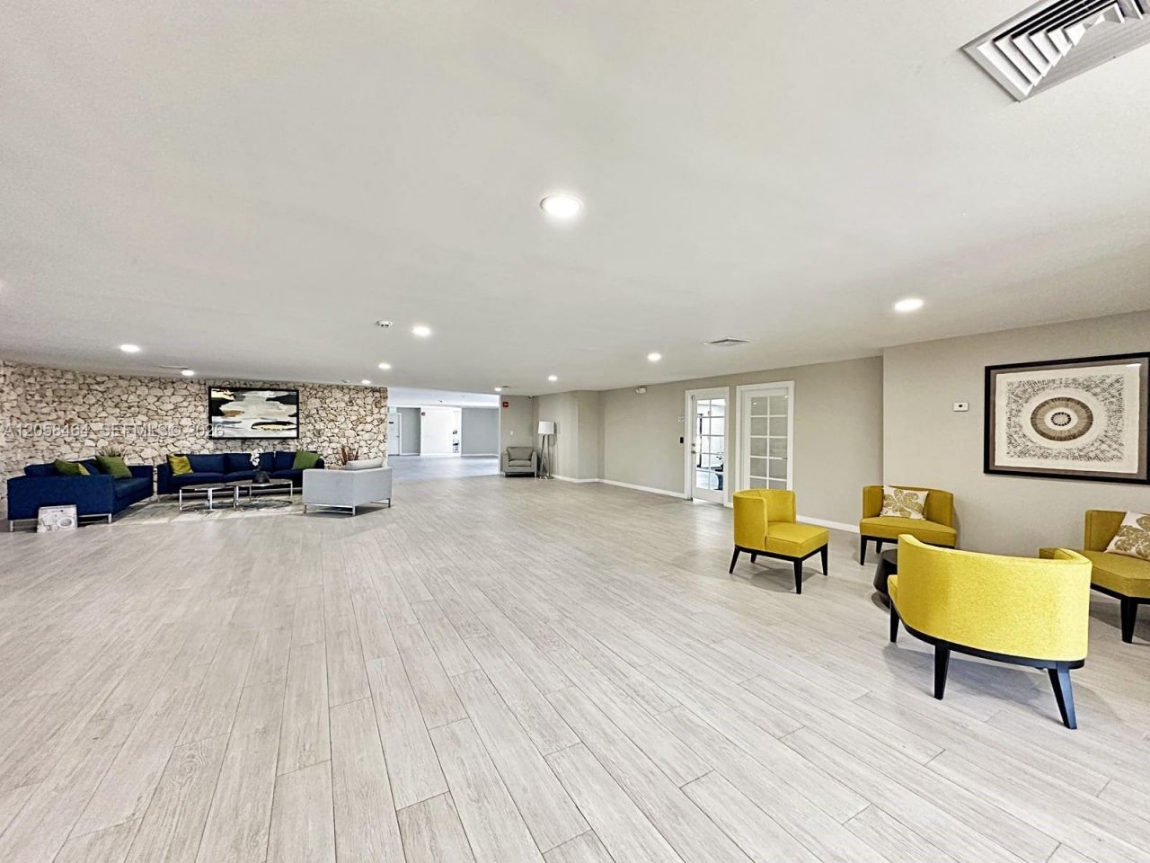 8015 SW 107th Ave, Unit 222, Miami, FL 33173 Photo