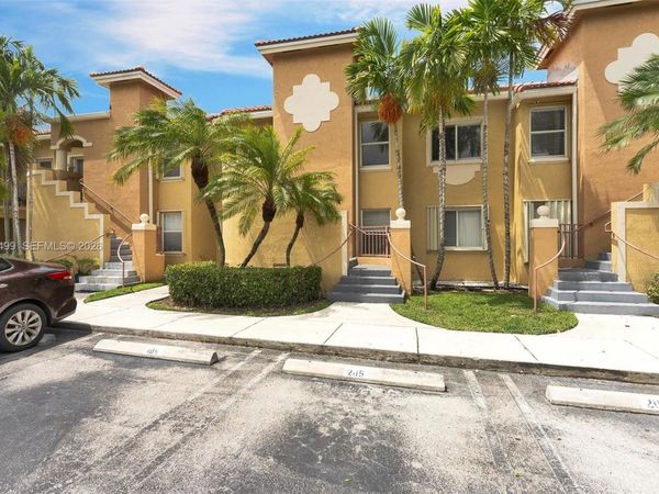 7851 NW 6th St , Unit 205B, Pembroke Pines, FL 33024