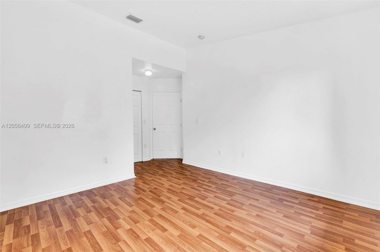 7851 NW 6th St, Unit 205B, Pembroke Pines, FL 33024 Photo