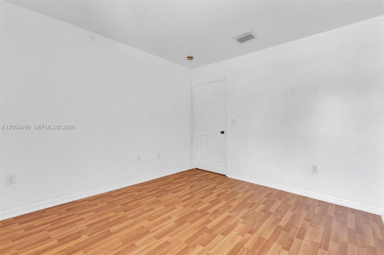 7851 NW 6th St, Unit 205B, Pembroke Pines, FL 33024 Photo