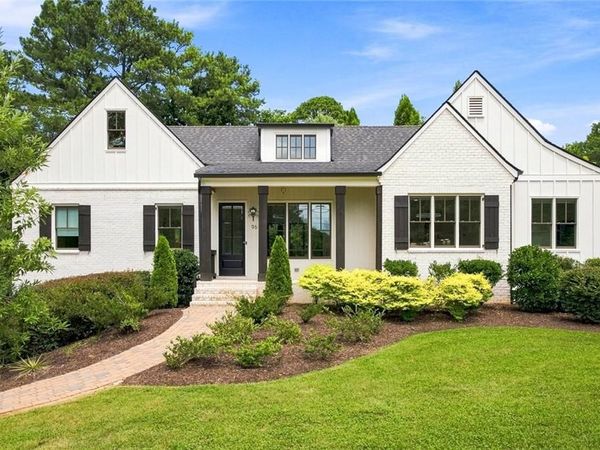 96 Woodstock Road , Roswell, GA 30075