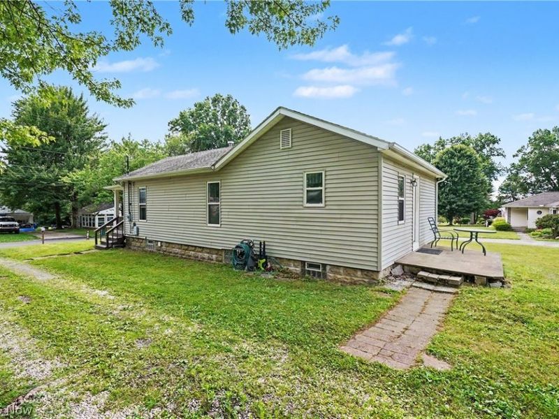 470 Secrist Lane, Girard, OH 44420 Photo 20