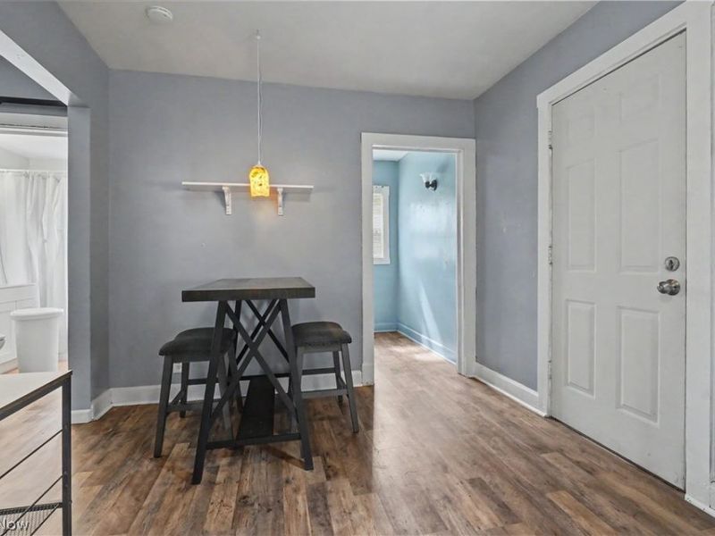 470 Secrist Lane, Girard, OH 44420 Photo 8