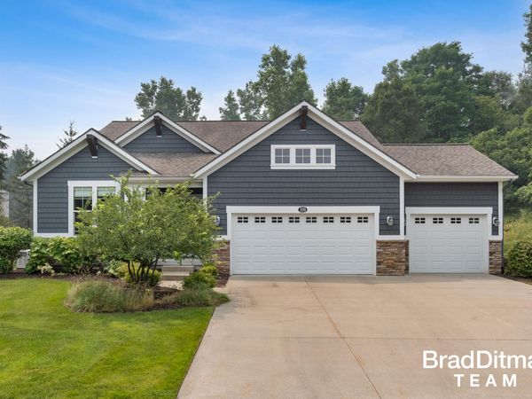 539 W Abbey Mill Drive SE, Ada, MI 49301