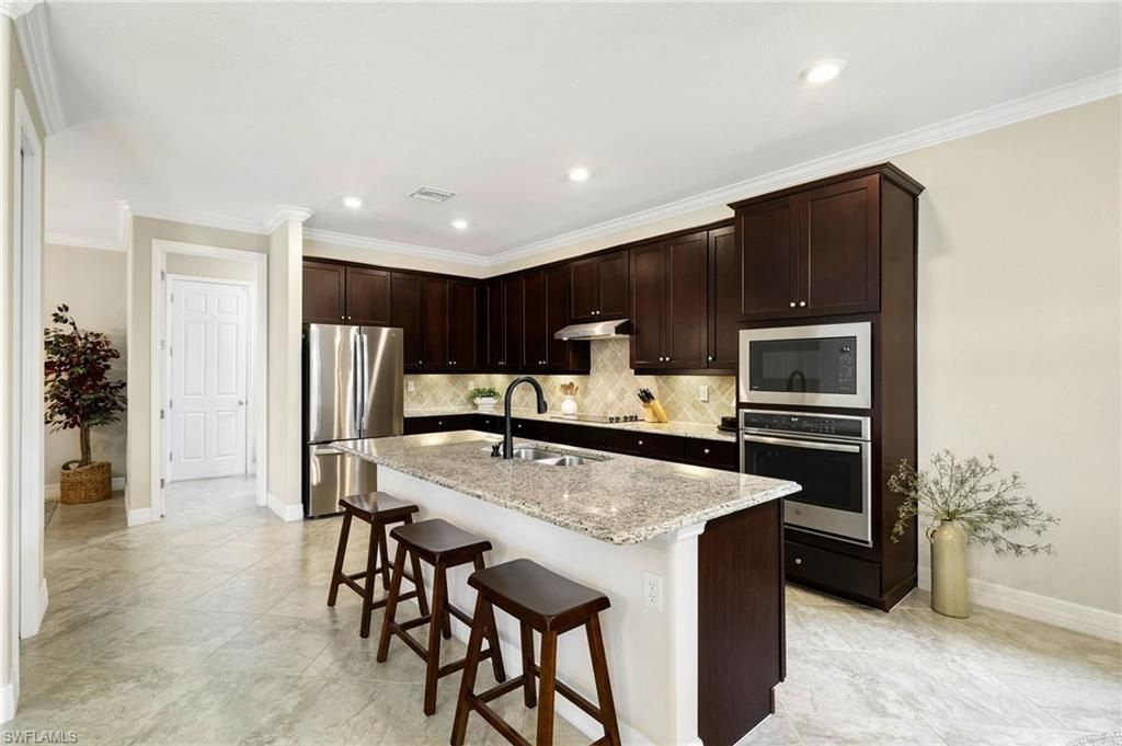 19012 Elston Way, Estero, FL 33928 Photo