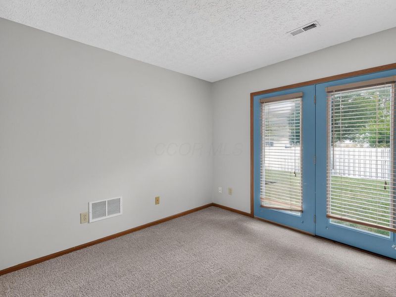3158 El Nino Drive , Columbus, OH 43204 Photo 14