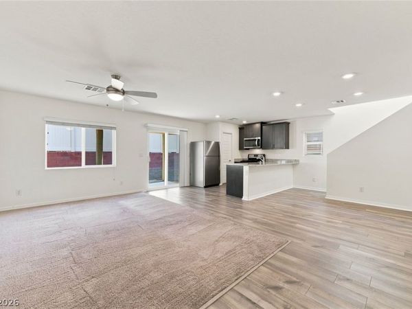 6494 Kimberly Avenue , Las Vegas, NV 89122