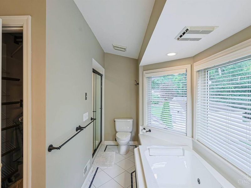 34 Forest Avenue, Wyoming, OH 45215 Photo 21