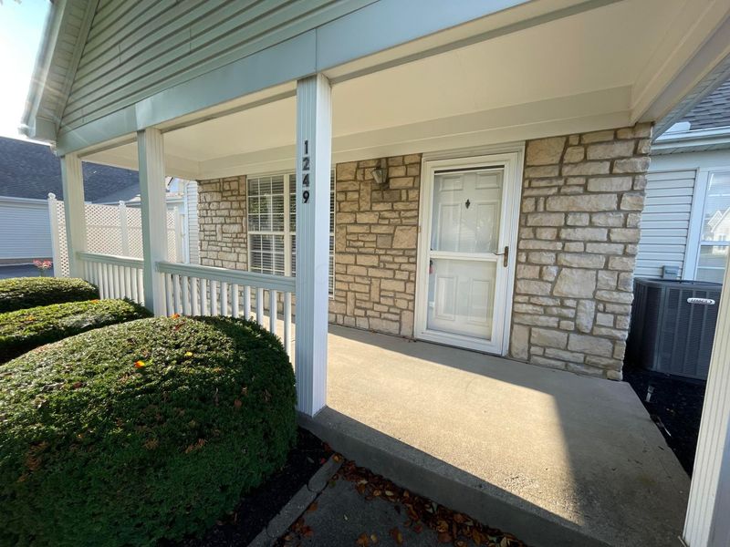 1249 Dunhurst Street , Circleville, OH 43113 Photo 3