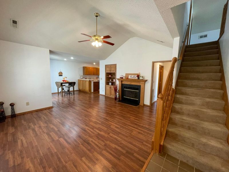 1249 Dunhurst Street , Circleville, OH 43113 Photo 5