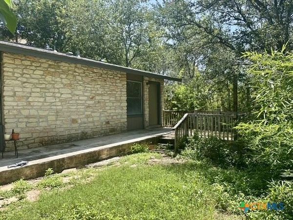 1103 Hillyer Street, Unit A/B, San Marcos, TX 78666