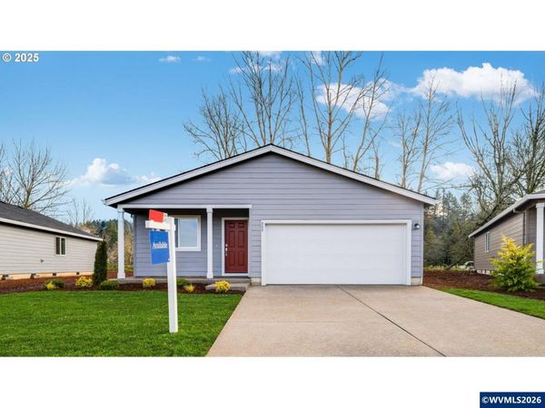 651 Minnesota St, Lebanon, OR 97355
