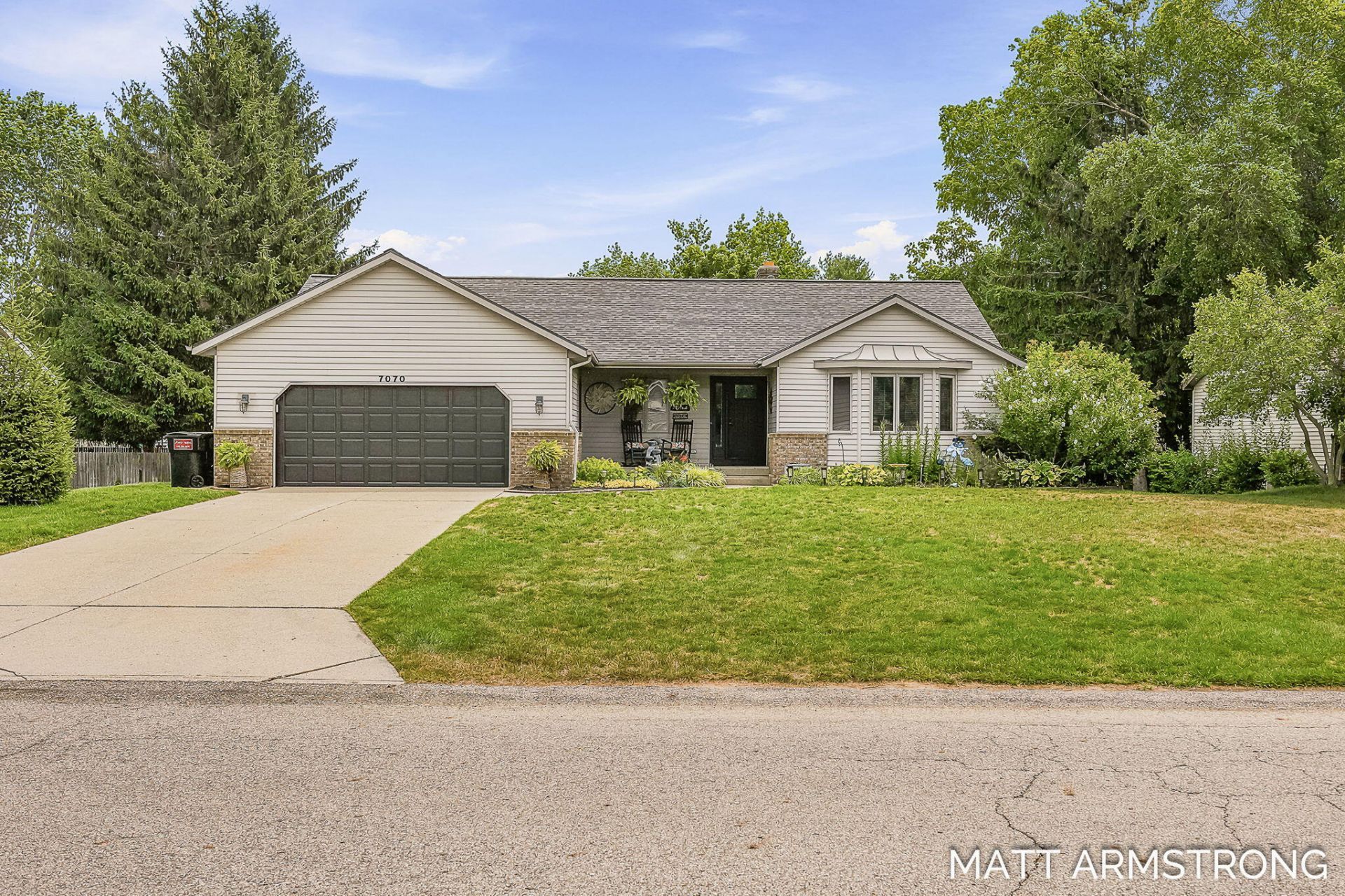 7070 Rolling Hills Drive, Hudsonville, MI 49426 Main Photo