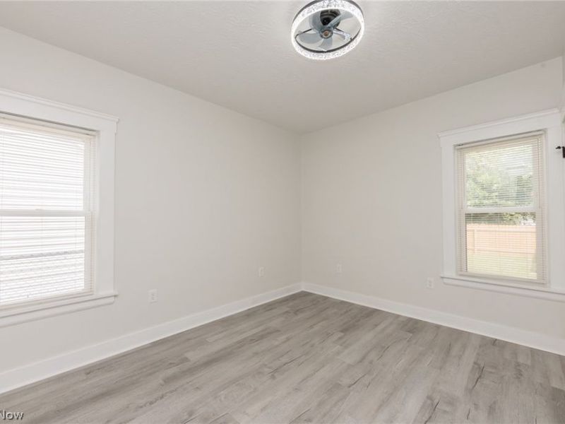 11711 Buckingham Avenue, Cleveland, OH 44120 Photo 16