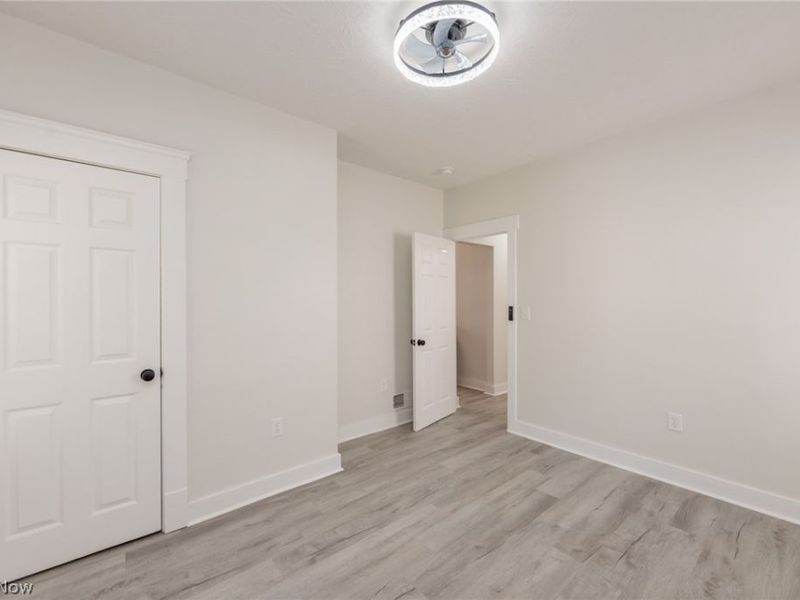 11711 Buckingham Avenue, Cleveland, OH 44120 Photo 17