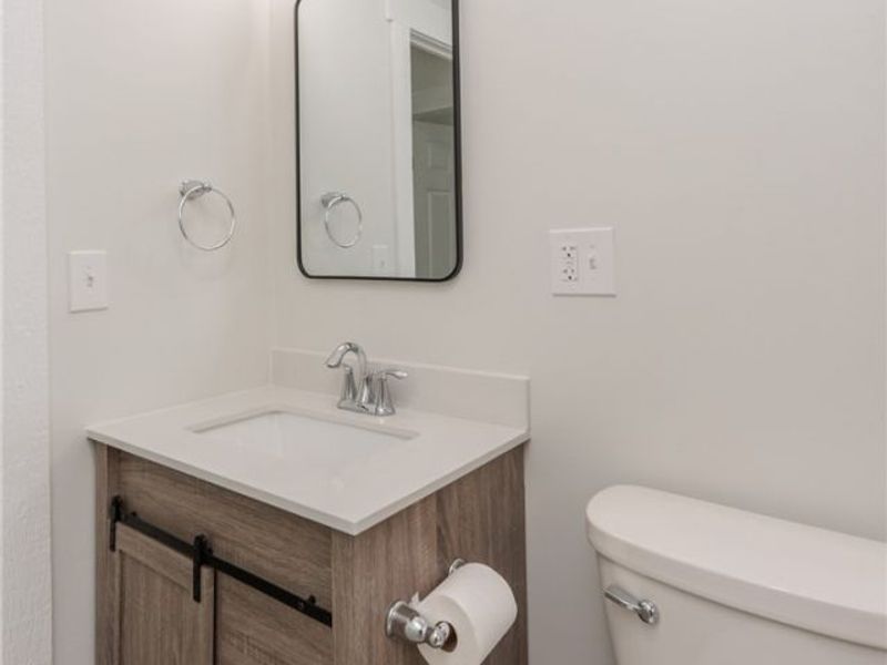 11711 Buckingham Avenue, Cleveland, OH 44120 Photo 20