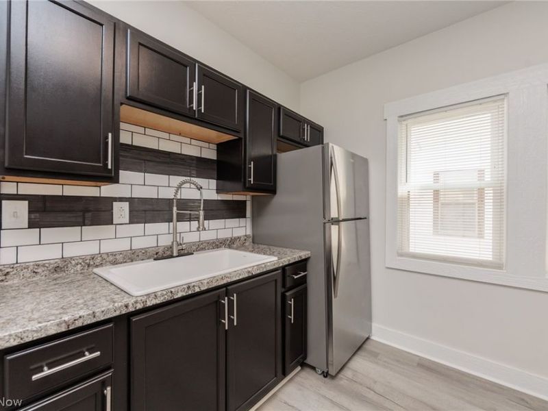 11711 Buckingham Avenue, Cleveland, OH 44120 Photo 31