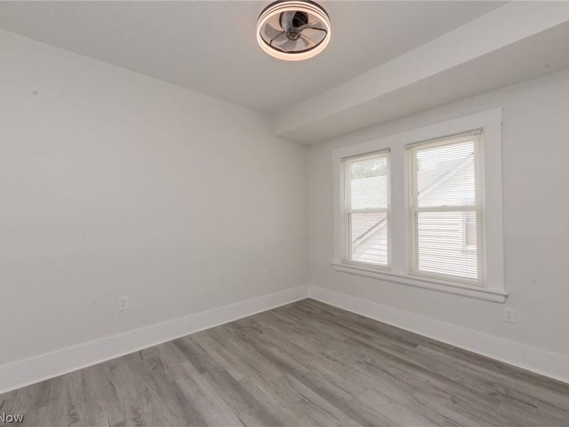 11711 Buckingham Avenue, Cleveland, OH 44120 Photo 38