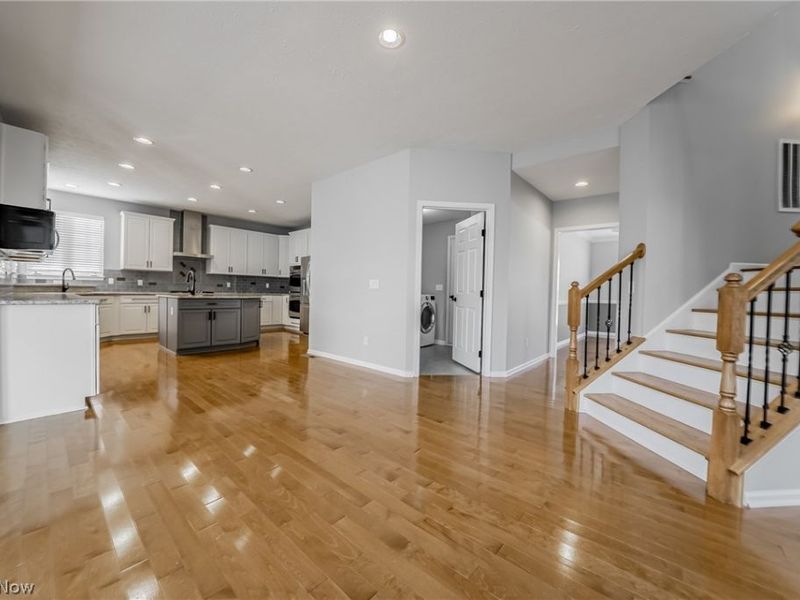 38691 Amberwood Drive, Avon, OH 44011 Photo 15
