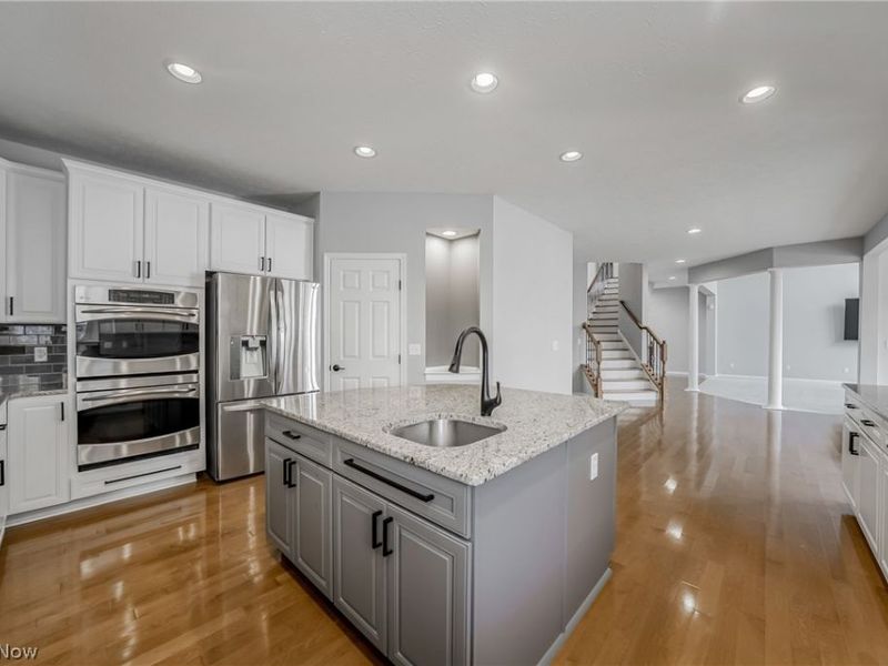 38691 Amberwood Drive, Avon, OH 44011 Photo 17