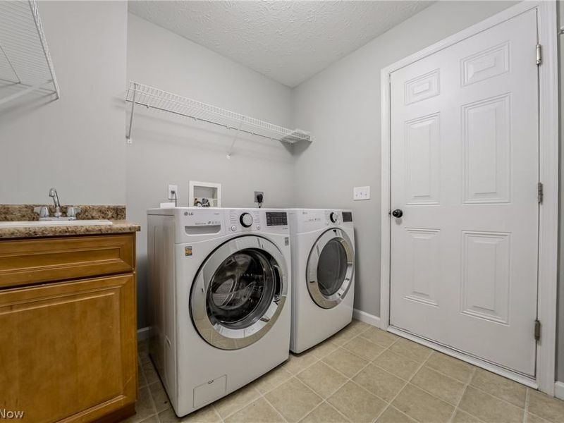 38691 Amberwood Drive, Avon, OH 44011 Photo 25