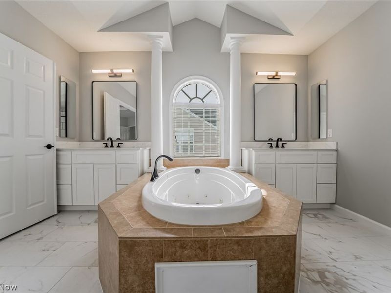 38691 Amberwood Drive, Avon, OH 44011 Photo 34