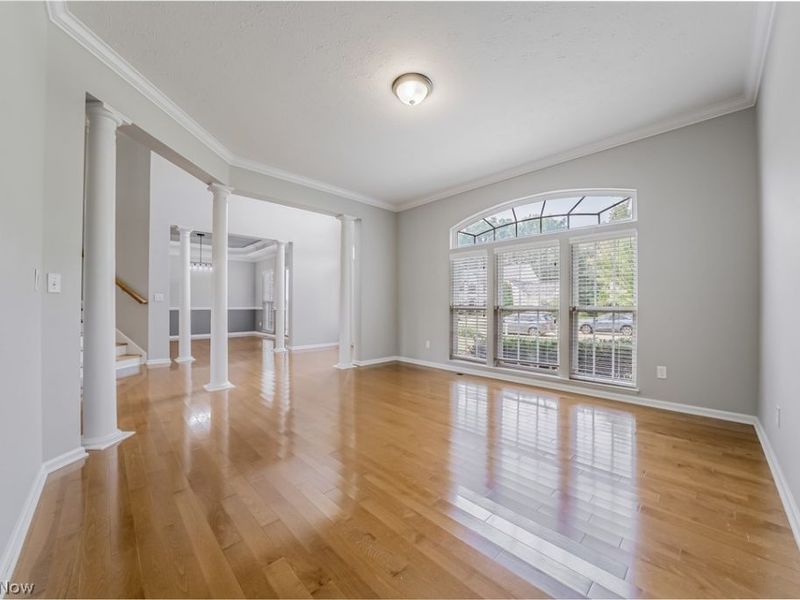 38691 Amberwood Drive, Avon, OH 44011 Photo 4