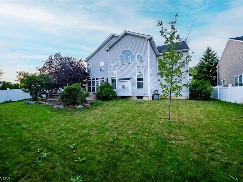 38691 Amberwood Drive, Avon, OH 44011 Photo 46