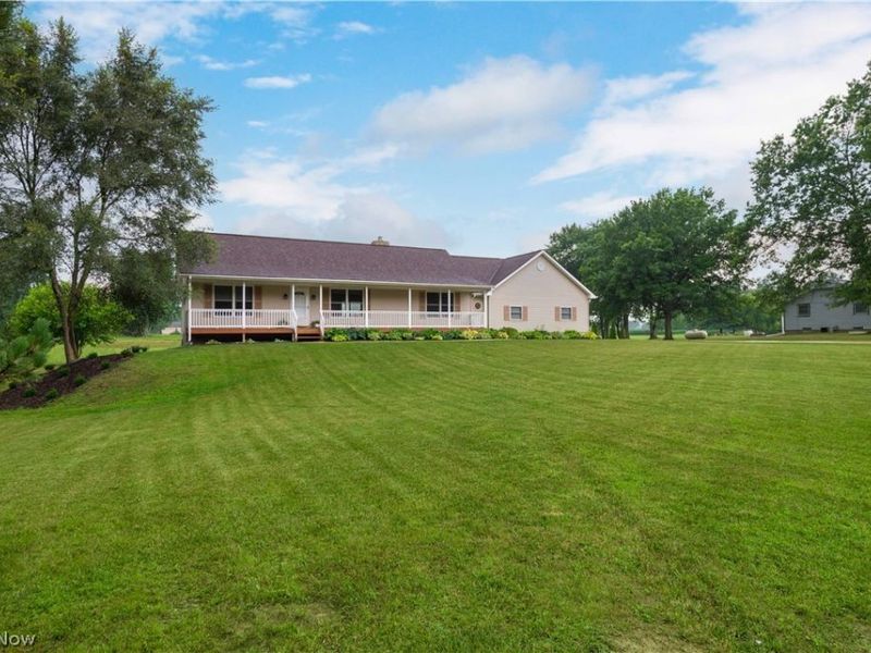 36055 Dellwood Road, Grafton, OH 44044 Photo 3