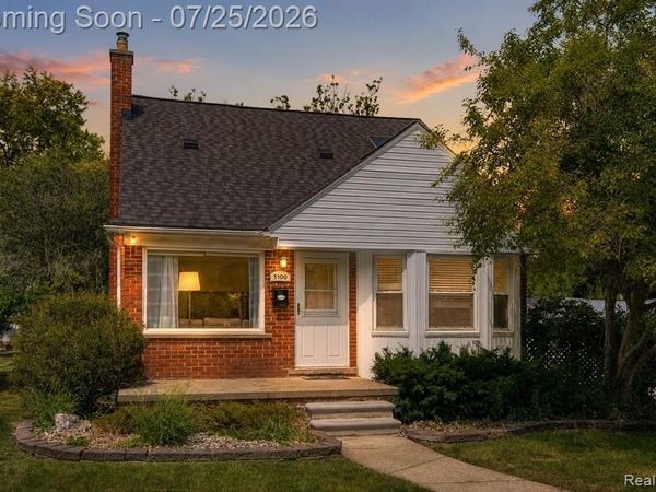 3100 Edgewood Street, Dearborn, MI 48124