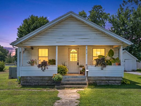 517 S Missouri Street , Marionville, MO 65705