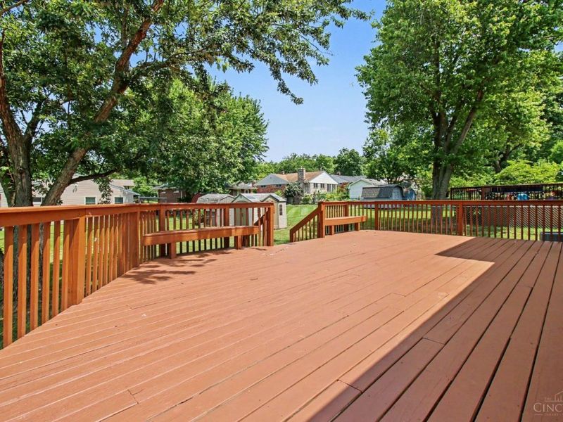 2589 S Kathwood Circle, Reading, OH 45236 Photo 21