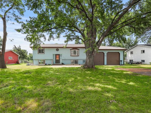 620 Nelson Boulevard , Montrose, MN 55363