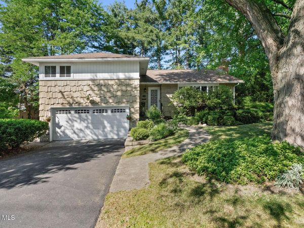 401 Greenway, Albany, NY 12208